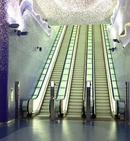 Nocleg ze śniadaniem Monserrato 4*