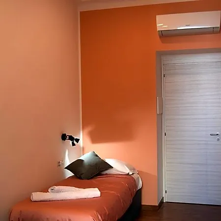 Monserrato Nocleg ze śniadaniem