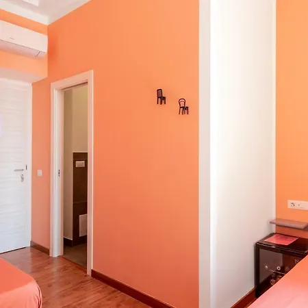 Monserrato Неаполь